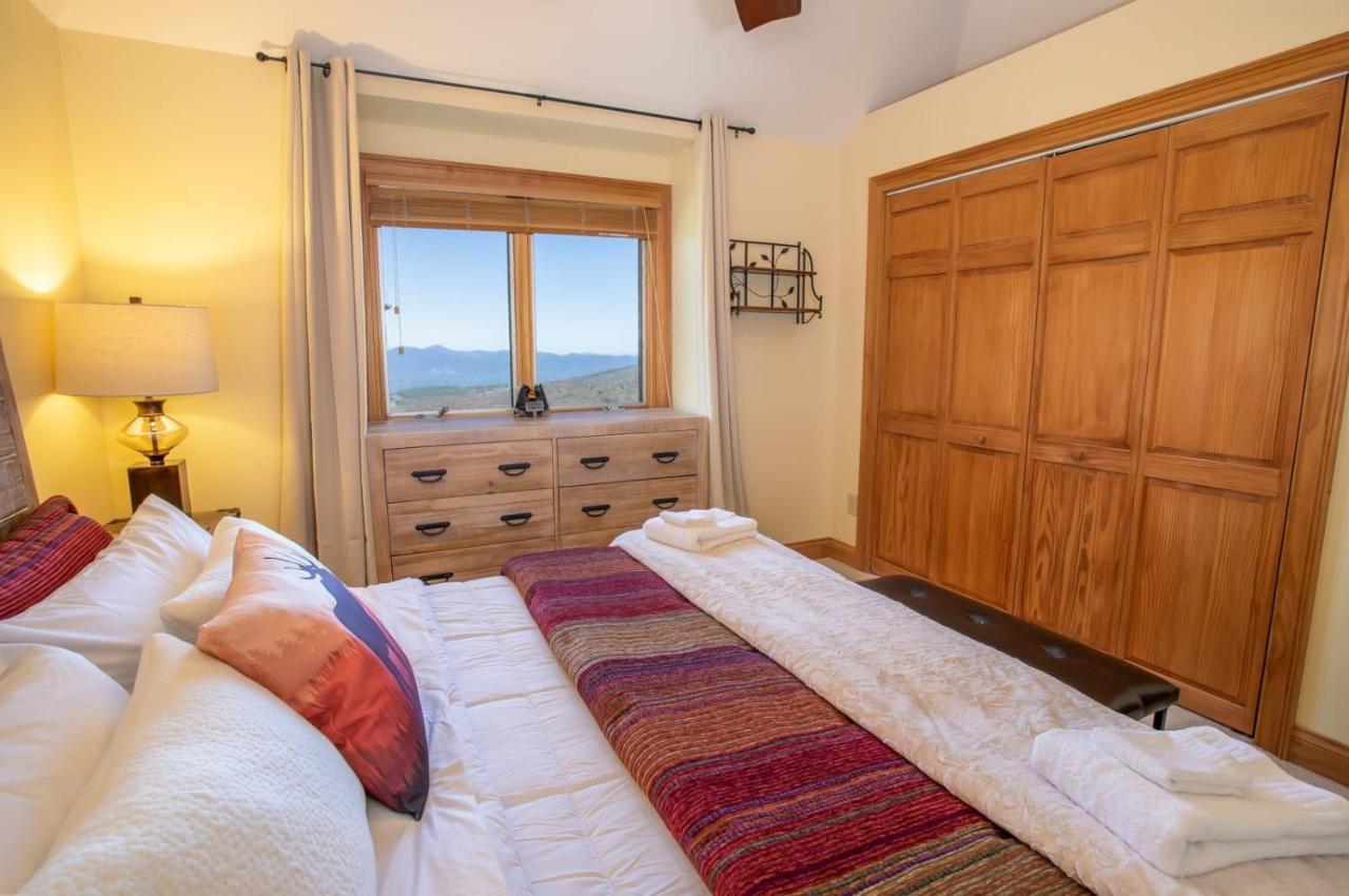 Mile High Lodge Beech Mountain Bagian luar foto