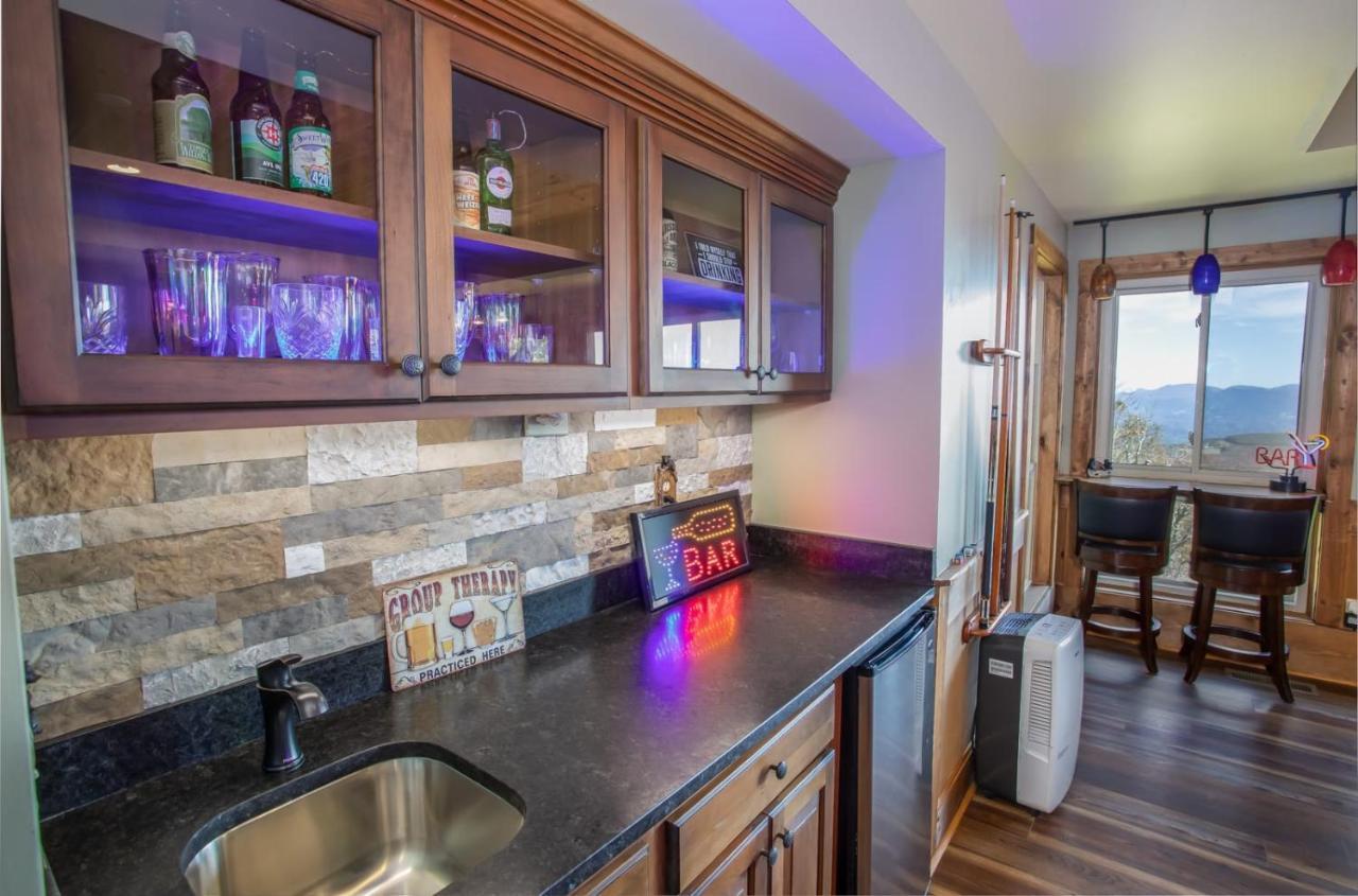 Mile High Lodge Beech Mountain Bagian luar foto