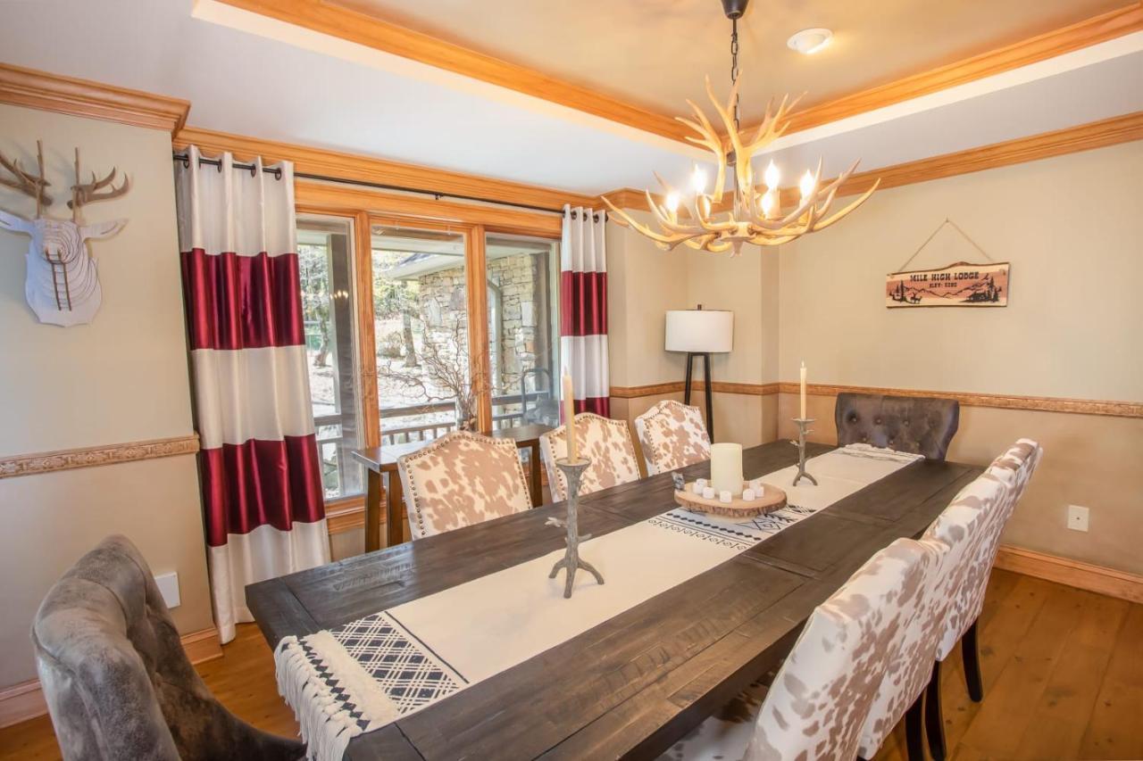 Mile High Lodge Beech Mountain Bagian luar foto