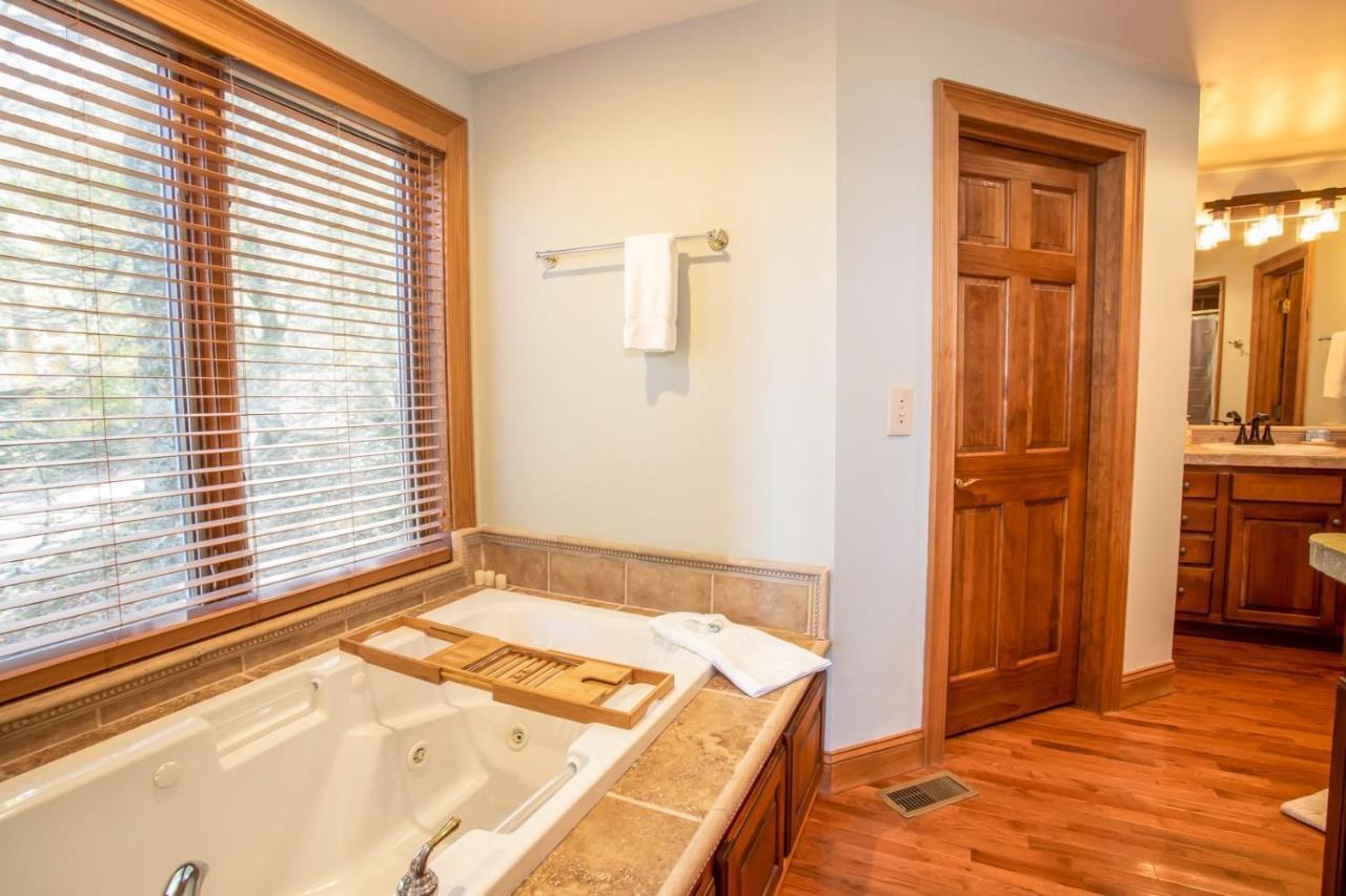 Mile High Lodge Beech Mountain Bagian luar foto